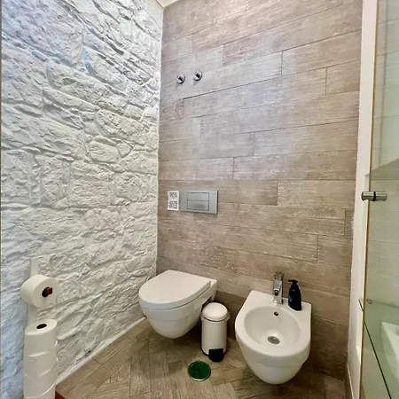 Grande House By Refuge Homes Tatil Evi