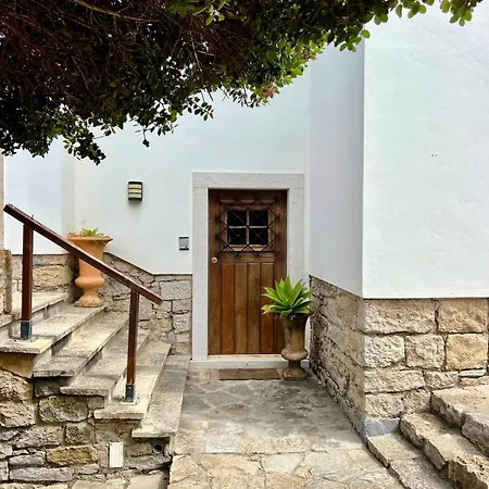 Grande House By Refuge Homes * Colares