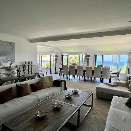 Grande House By Refuge Homes