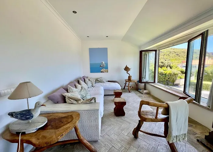 Dom wakacyjny Grande House By Refuge Homes *