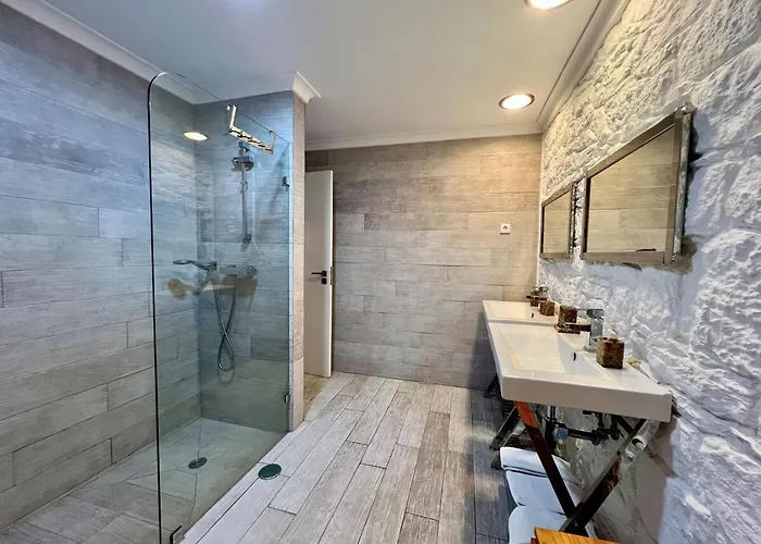 Grande House By Refuge Homes